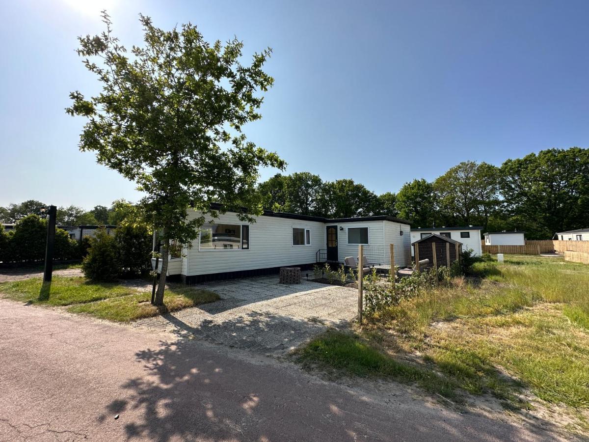 Chalet Tiny House Naast Kniphorstbosch Anloo